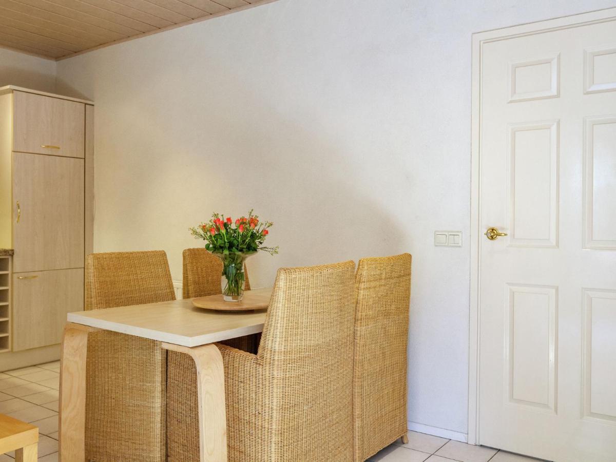 Comfortable Apartment In A Quiet Area Oostkapelle Eksteriør bilde